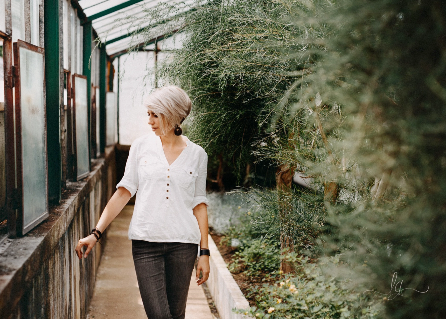 Lucy is at the Botanical Garden in Bratislava.